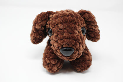 Cinnamon the Labrador Low-sew Crochet Pattern