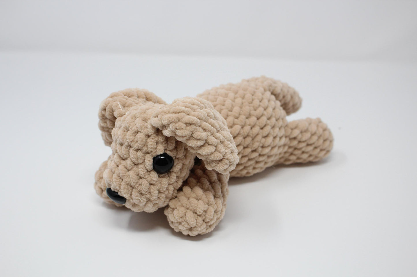 Cinnamon the Labrador Low-sew Crochet Pattern